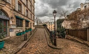 السياحة في باريس-تل مونمارتر باريس  Montmartre Hill